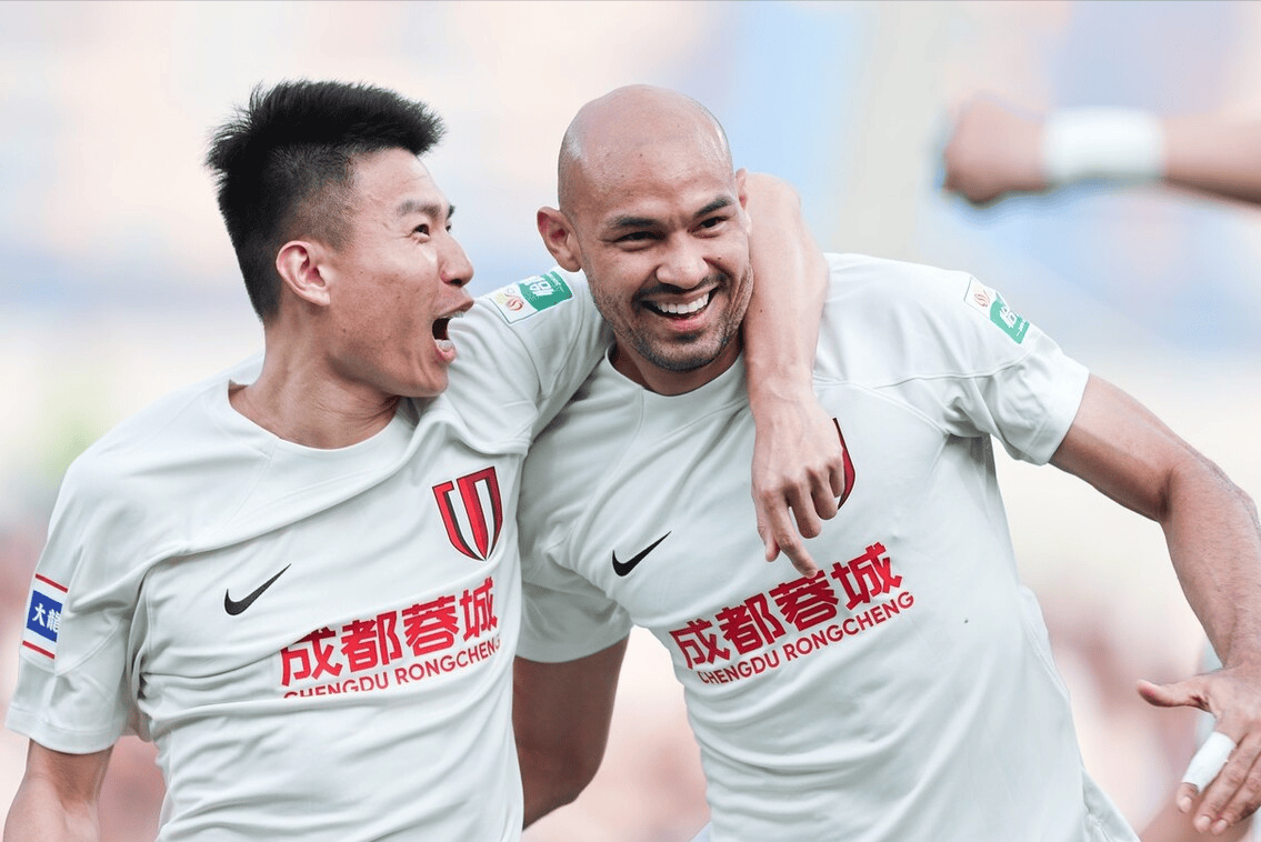 包含赛前突围战来临,成都蓉城围绕NBA总决赛更衣室发声,悬念犹存,细节决定成败的词条 包含赛前突围战来临,成都蓉城围绕NBA总决赛更衣室发声,悬念犹存,细节决定成败的词条